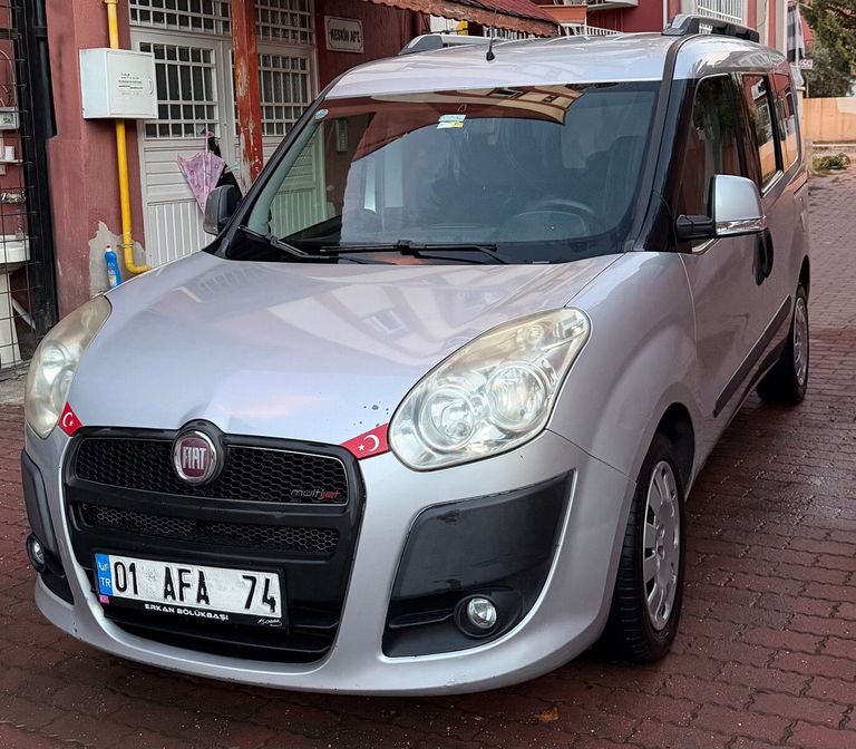 FIAT DOBLO COMBI