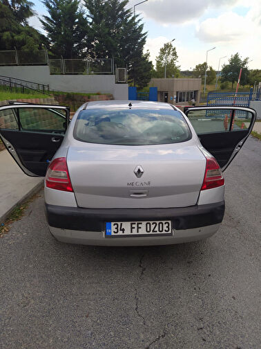 RENAULT MEGANE