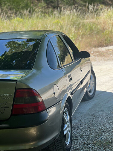 OPEL VECTRA
