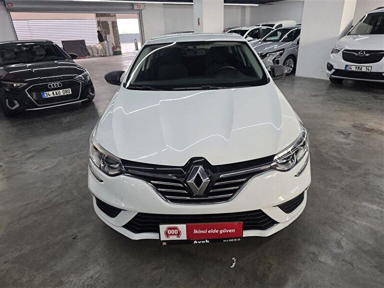 RENAULT MEGANE