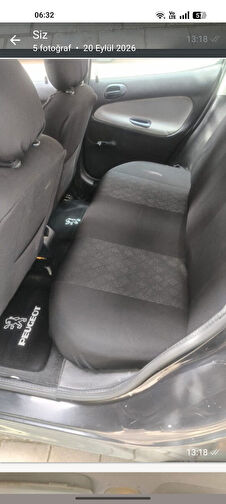 PEUGEOT 206