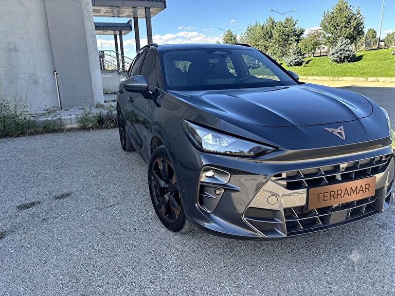 CUPRA TERRAMAR