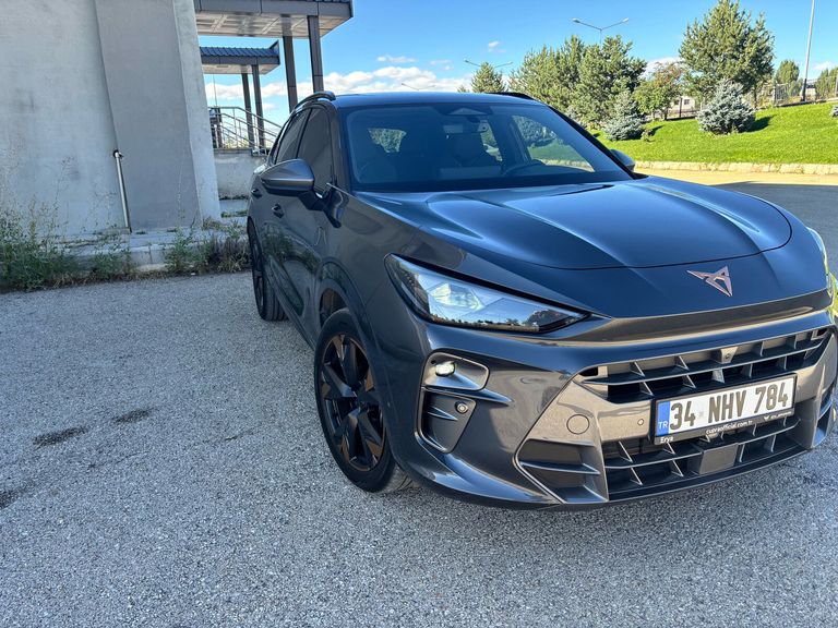CUPRA TERRAMAR