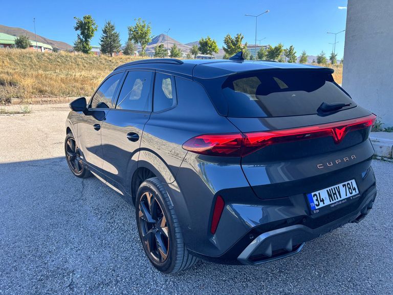 CUPRA TERRAMAR