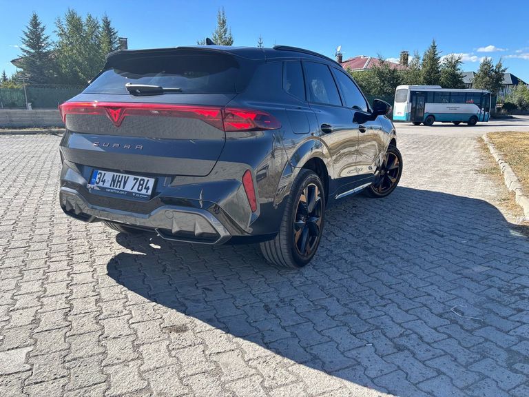 CUPRA TERRAMAR