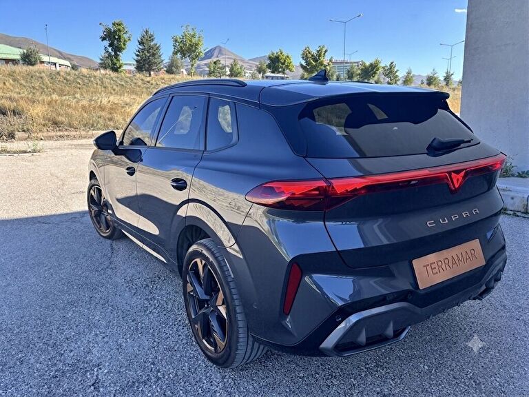 CUPRA TERRAMAR