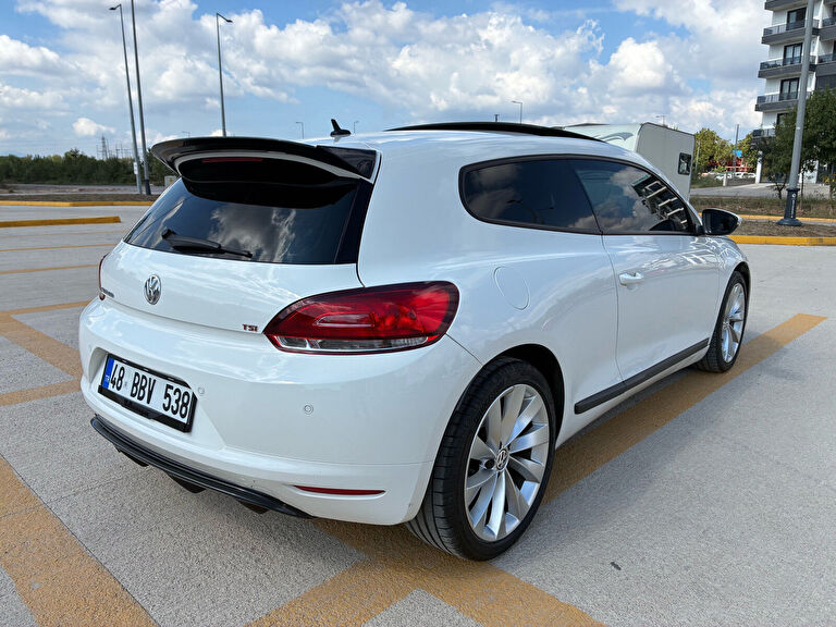 VOLKSWAGEN SCIROCCO