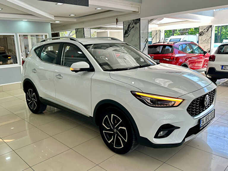 MG ZS