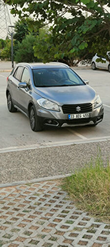 SUZUKI SX4 S-CROSS
