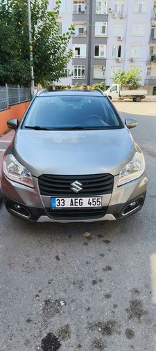 SUZUKI SX4 S-CROSS