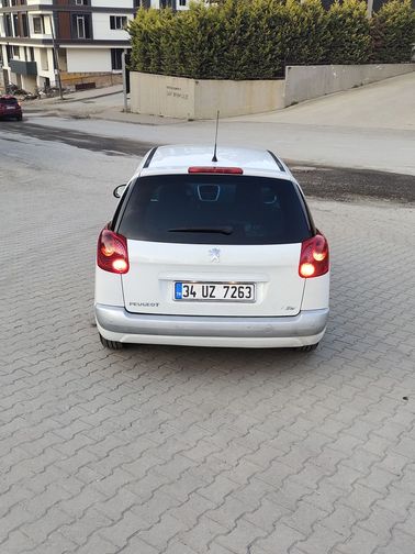 PEUGEOT 207 SW