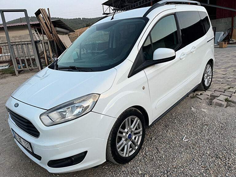 FORD TOURNEO COURIER