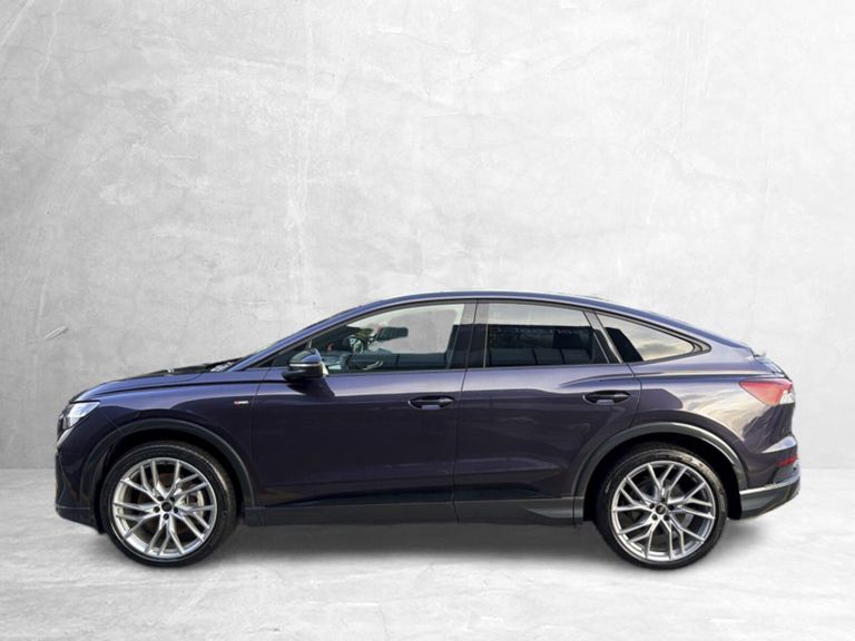 AUDI Q4 SPORTBACK