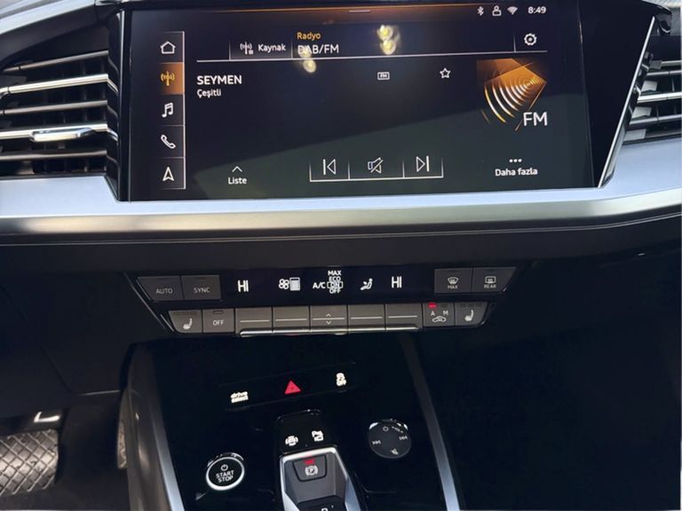 AUDI Q4 SPORTBACK