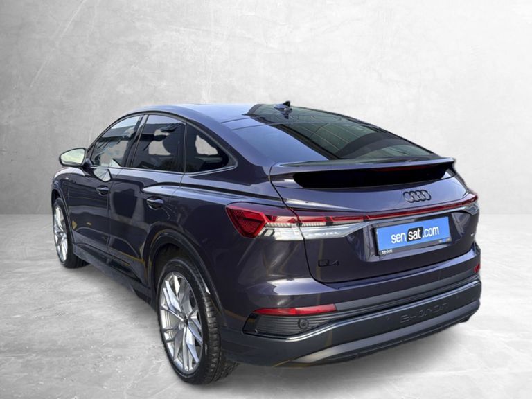 AUDI Q4 SPORTBACK