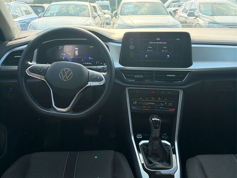 VOLKSWAGEN T-ROC