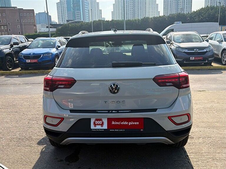 VOLKSWAGEN T-ROC