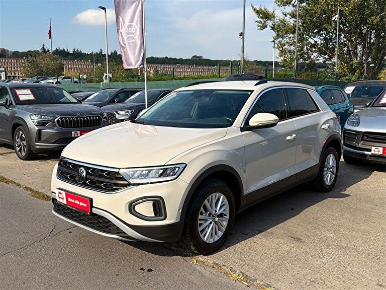 VOLKSWAGEN T-ROC