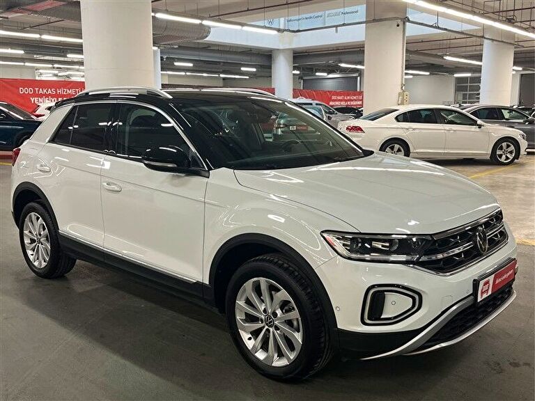 VOLKSWAGEN T-ROC