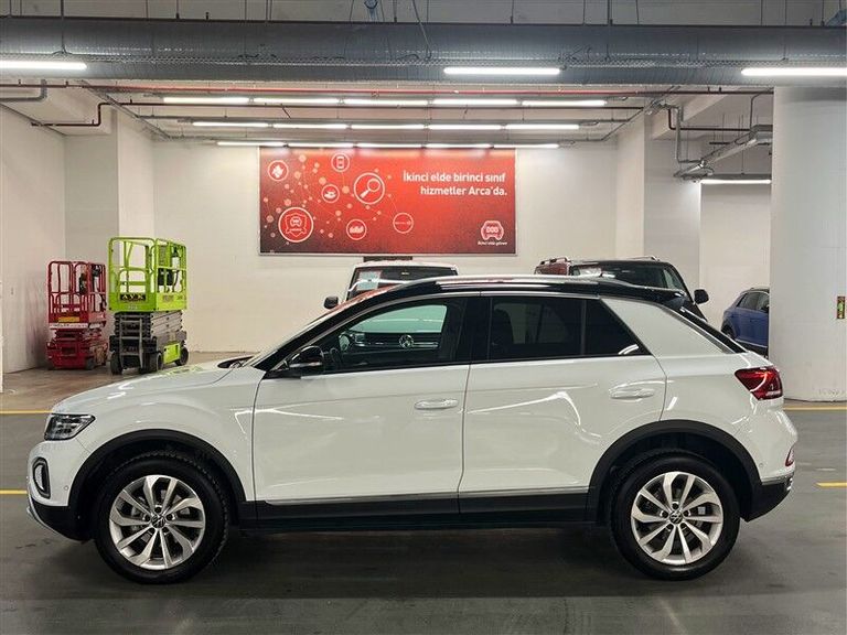 VOLKSWAGEN T-ROC