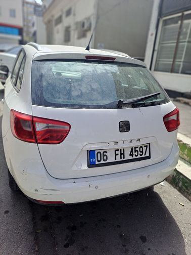 SEAT IBIZA