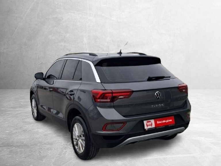 VOLKSWAGEN T-ROC