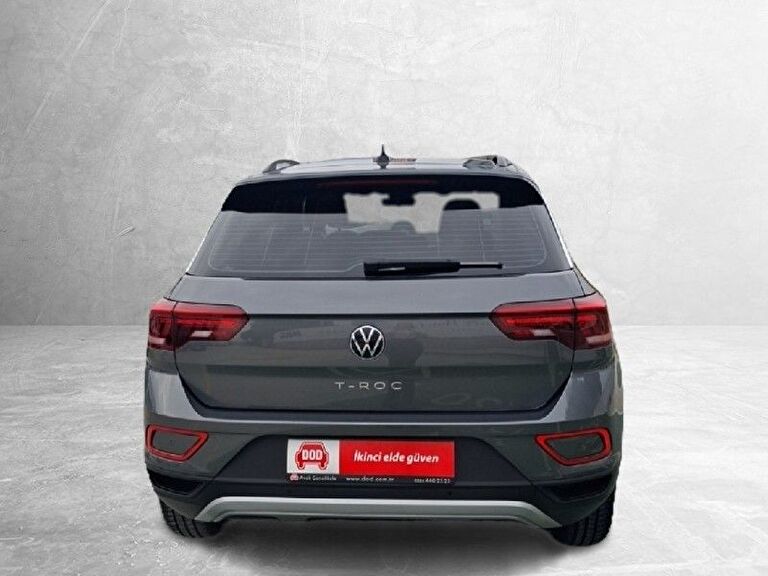 VOLKSWAGEN T-ROC