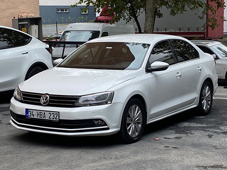 VOLKSWAGEN JETTA