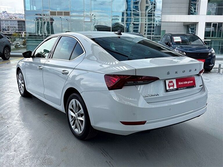 SKODA OCTAVIA