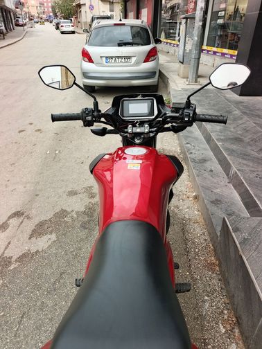 Honda CB 125 F