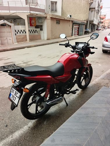 Honda CB 125 F