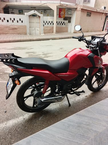Honda CB 125 F