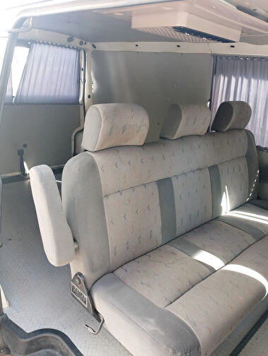VOLKSWAGEN TRANSPORTER