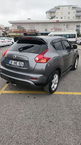 NISSAN JUKE