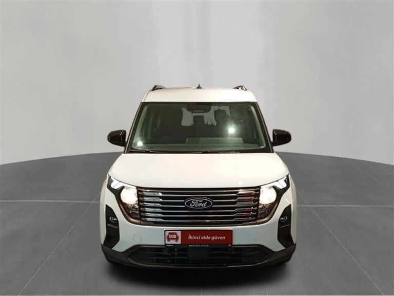 FORD TOURNEO COURIER