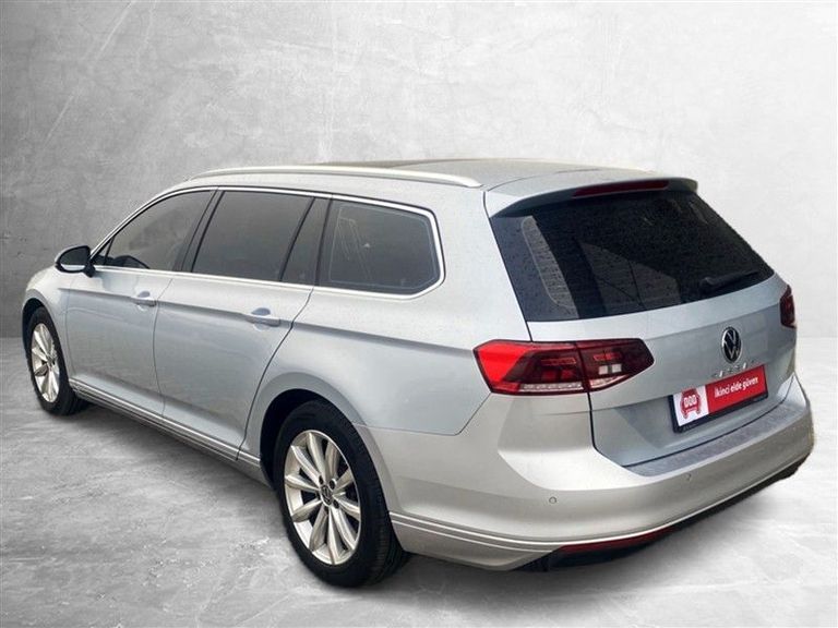 VOLKSWAGEN PASSAT VARIANT