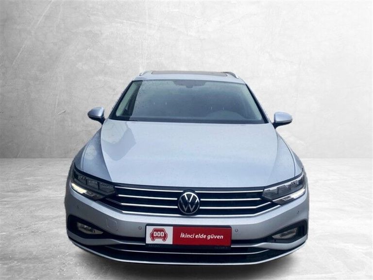 VOLKSWAGEN PASSAT VARIANT