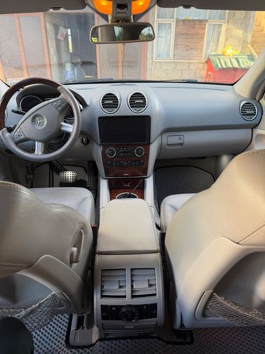 MERCEDES-BENZ M-SERISI