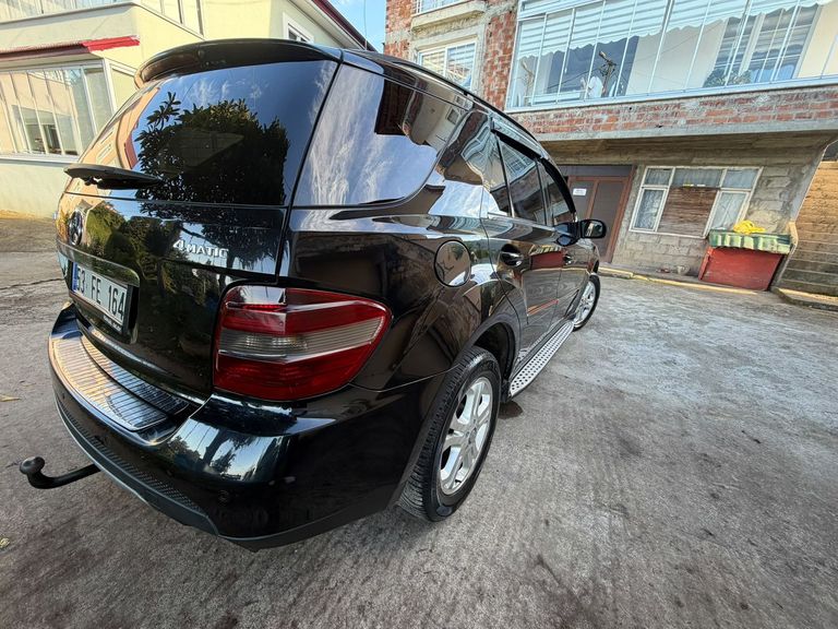 MERCEDES-BENZ M-SERISI