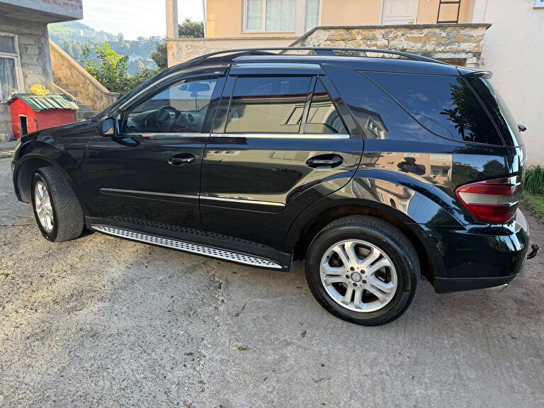 MERCEDES-BENZ M-SERISI