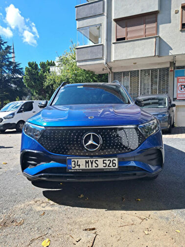 MERCEDES-BENZ EQB