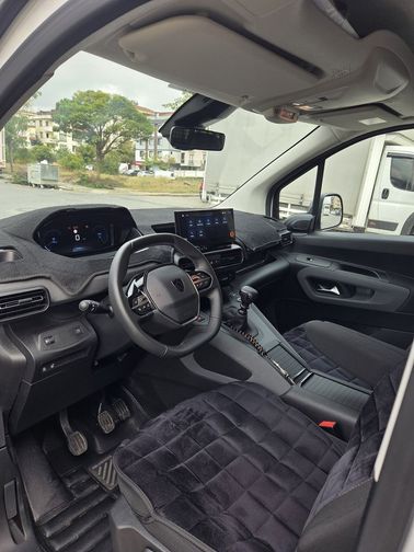 PEUGEOT RIFTER
