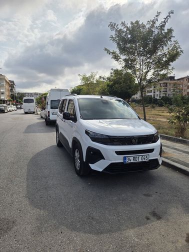 PEUGEOT RIFTER