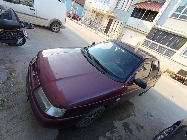 LADA 2110
