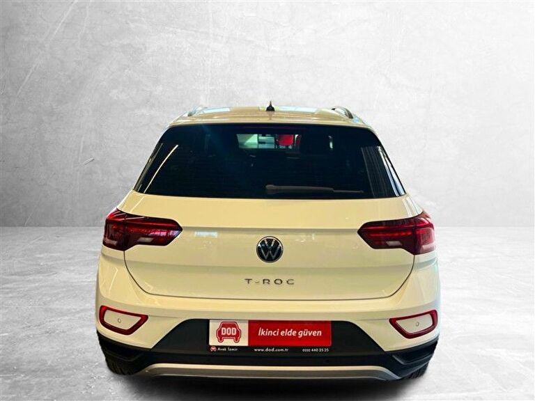 VOLKSWAGEN T-ROC