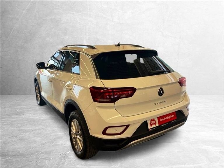 VOLKSWAGEN T-ROC