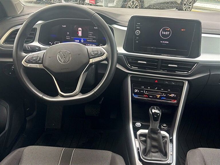 VOLKSWAGEN T-ROC