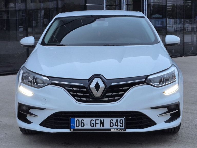 RENAULT MEGANE