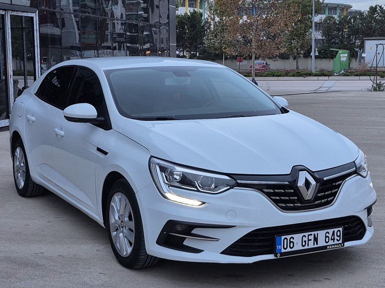 RENAULT MEGANE