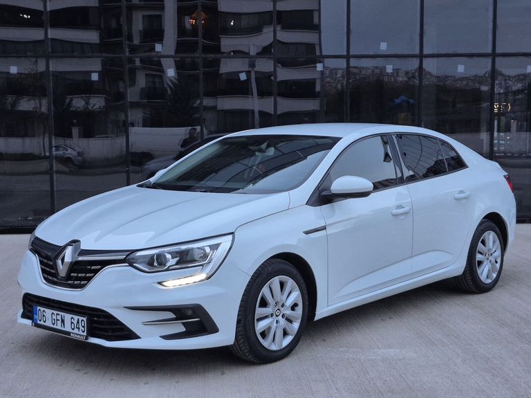RENAULT MEGANE